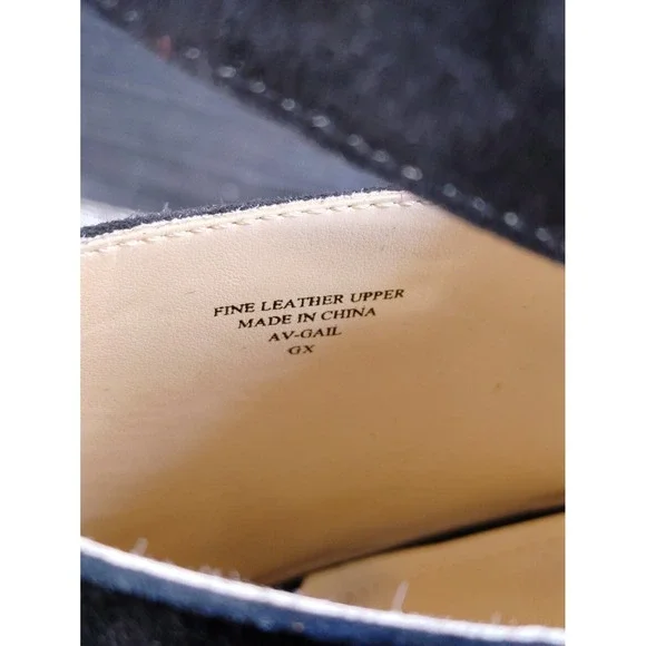 ADRIENNE VITTADINI SIZE 9.5 AV-GAIL BLACK BACK ZIP T-STRAP SEUDE PUMP - Picture 10 of 12